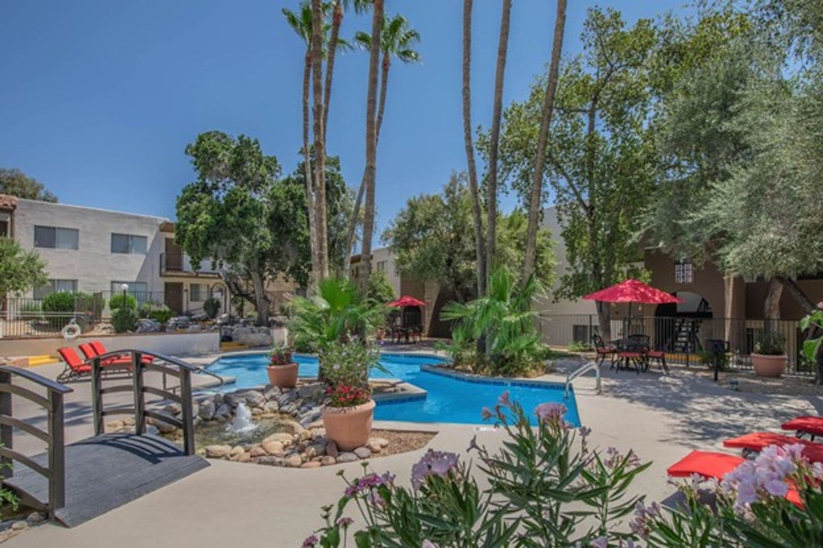 Tucson Apartment: 6200 N. Oracle Rd