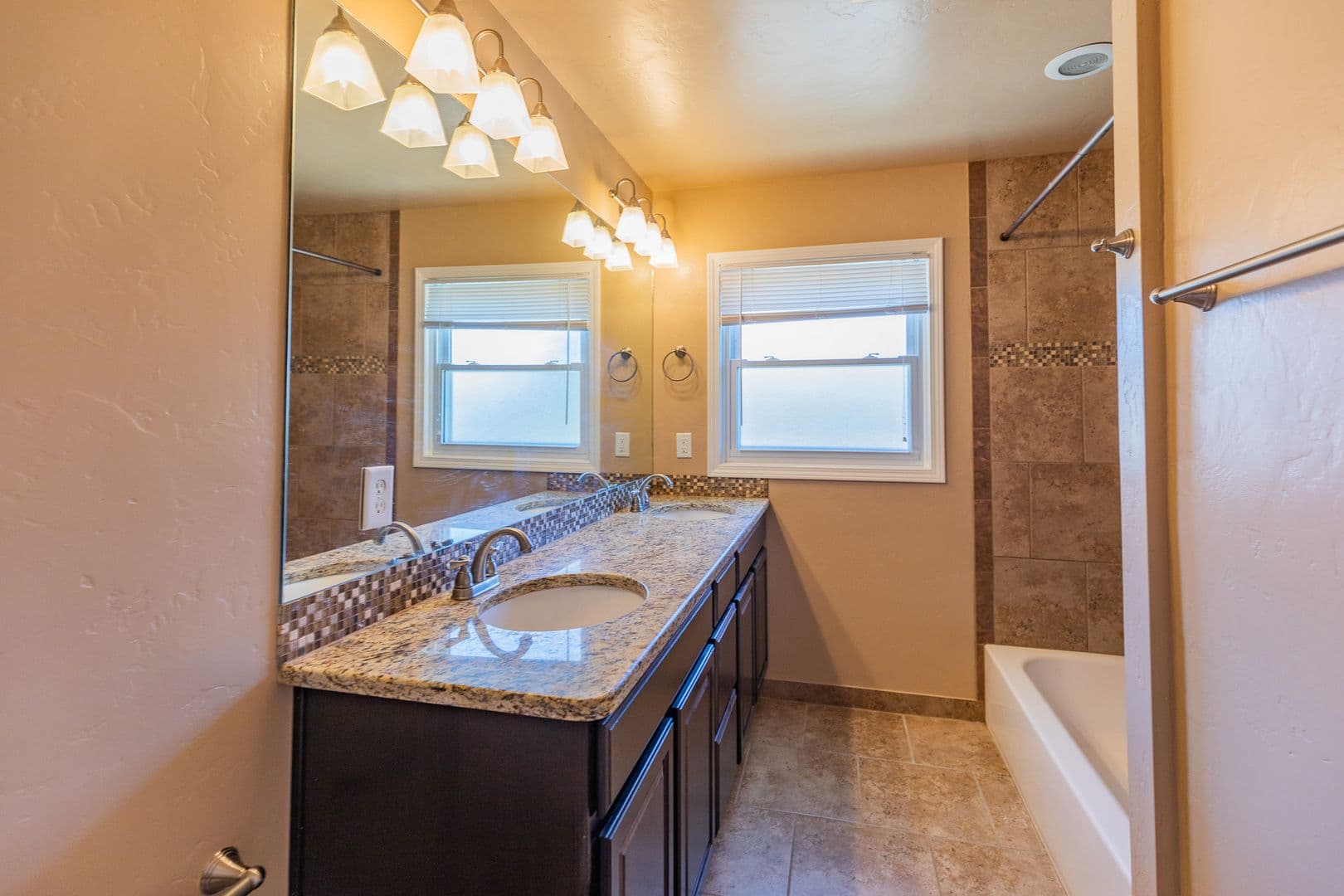 Alamogordo House: 2306 Willow