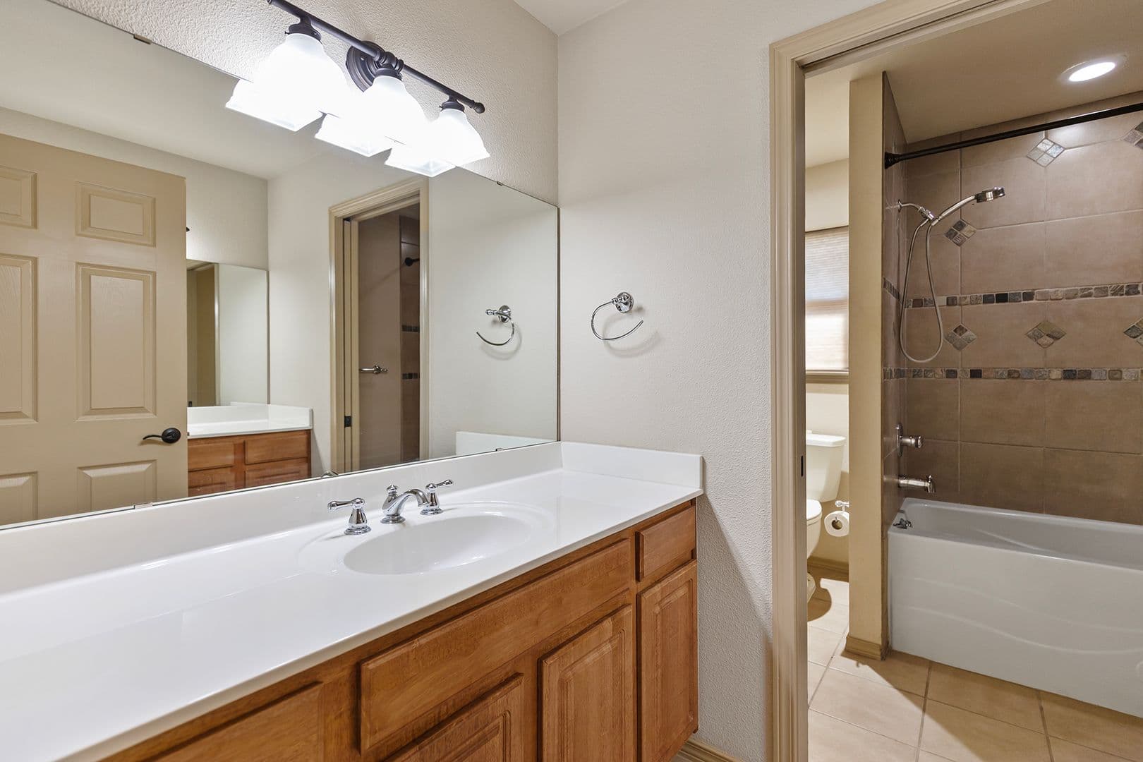 Alamogordo House: 477 Camino Real