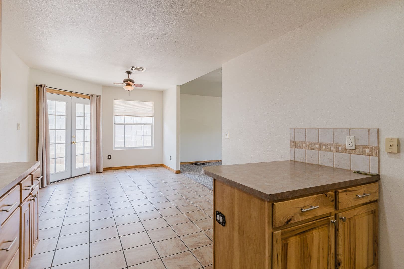 Alamogordo House: 413 Chaco