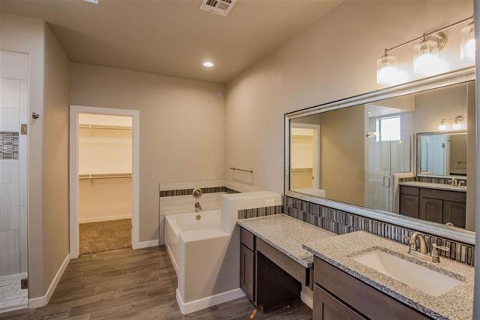 Alamogordo House: 3604 Red Arroyo Dr