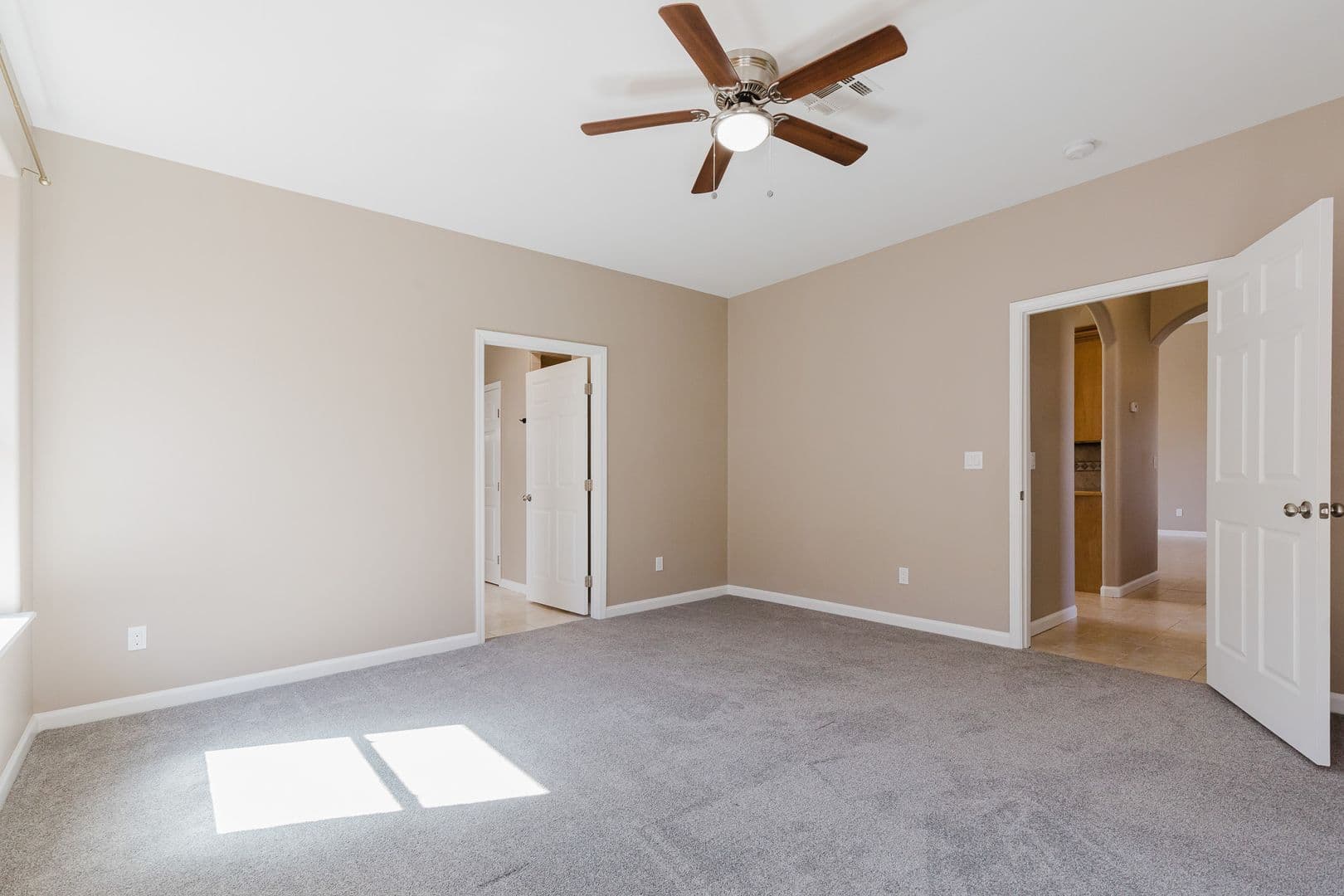 Alamogordo House: 4060 Wood Lp