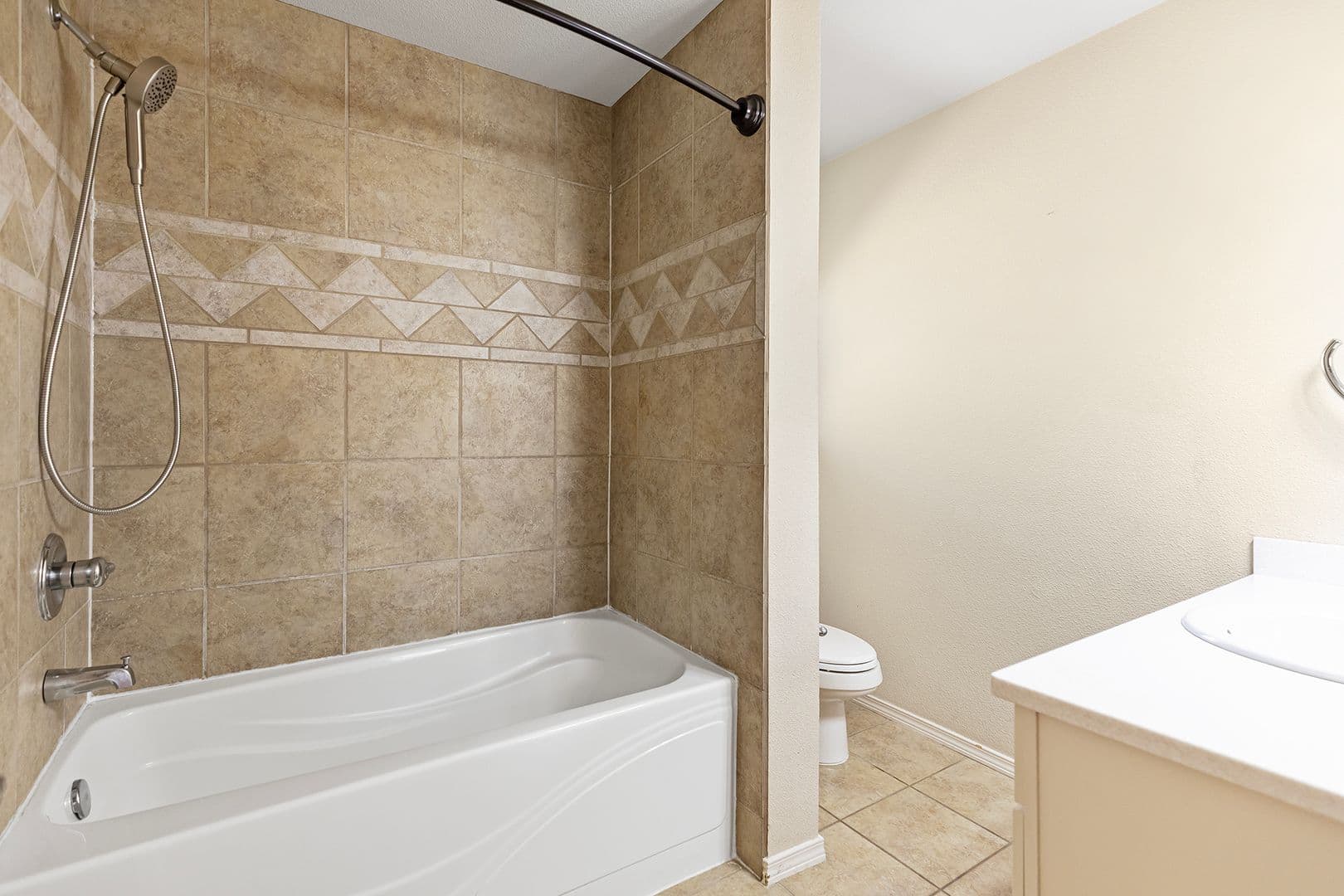 Alamogordo House: 441 Camino Real