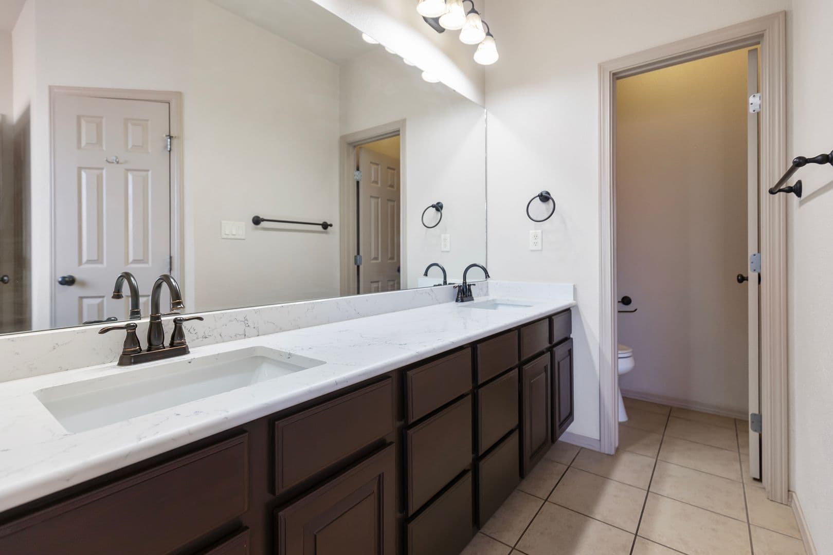 Alamogordo House: 944 Arroyo Seco