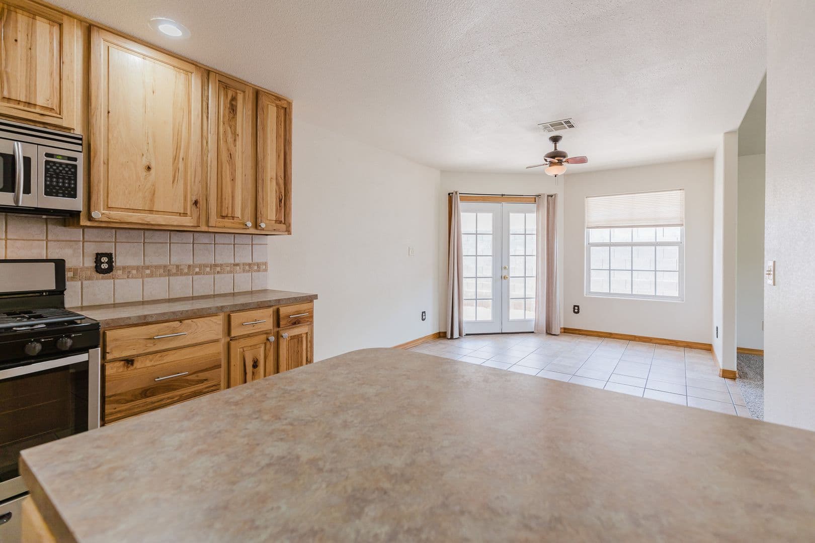 Alamogordo House: 413 Chaco
