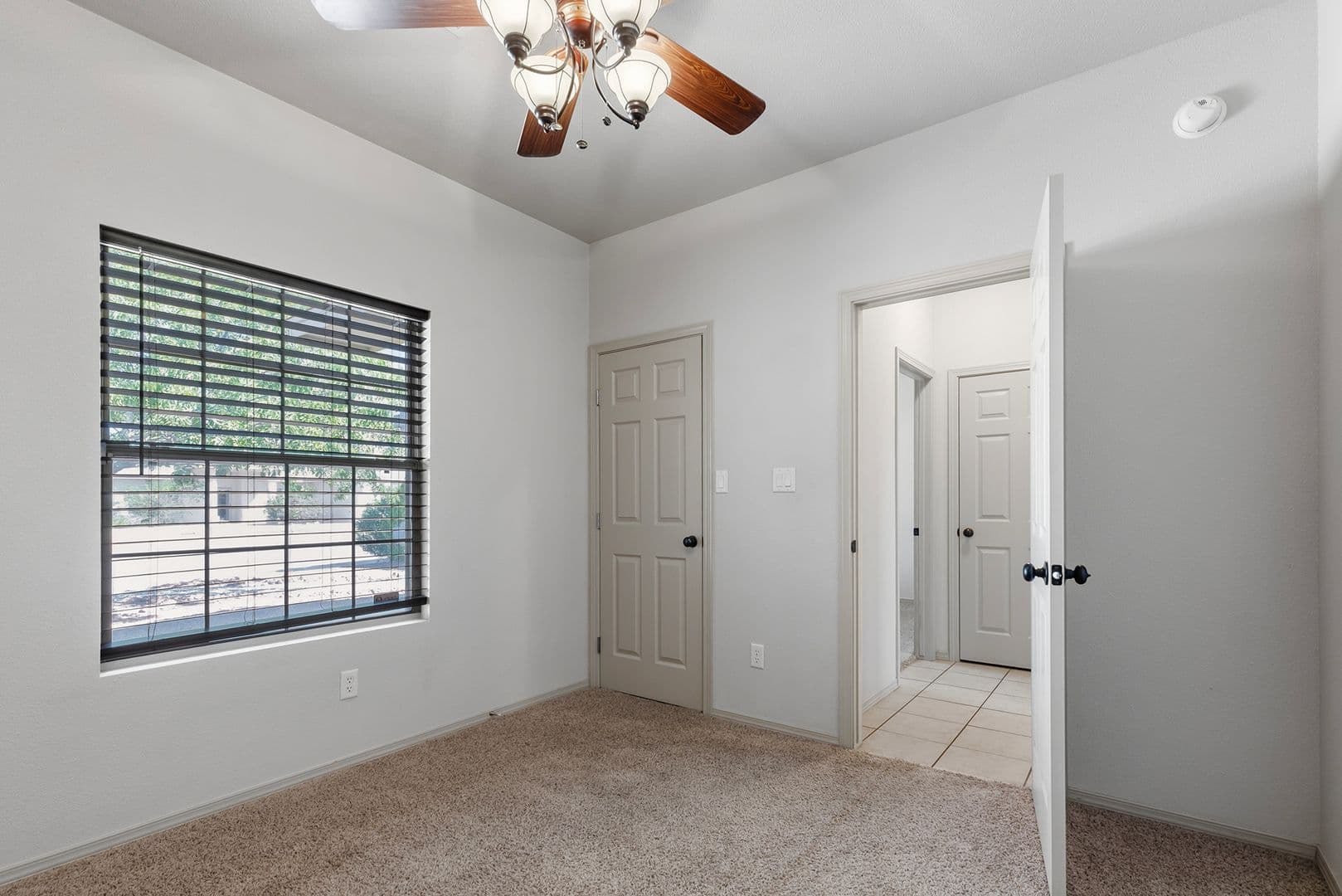 Alamogordo House: 944 Arroyo Seco