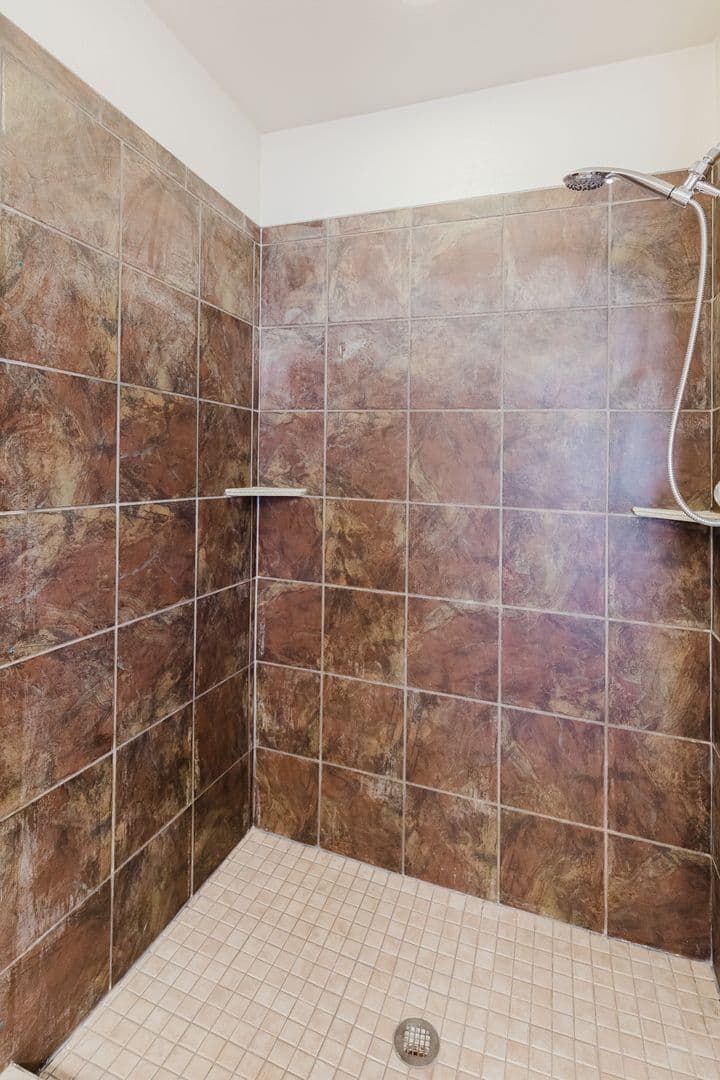 Alamogordo House: 413 Chaco