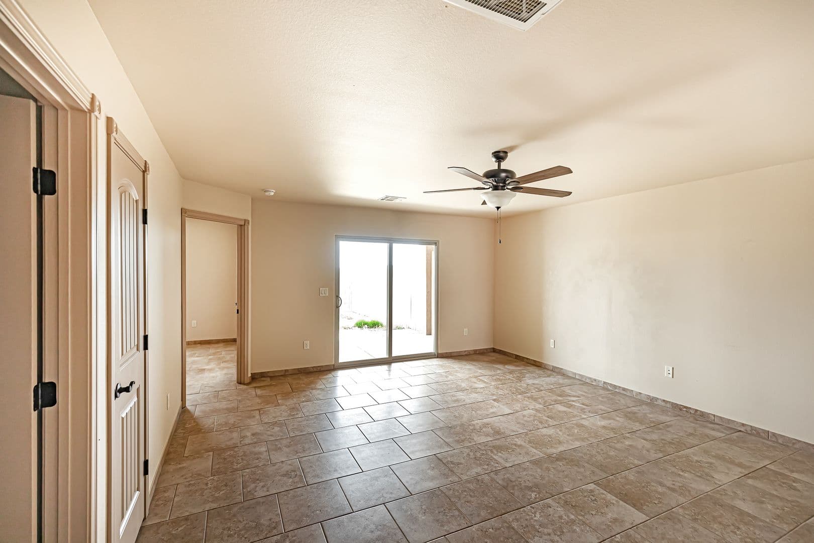 Alamogordo House: 368 Bandolier #B
