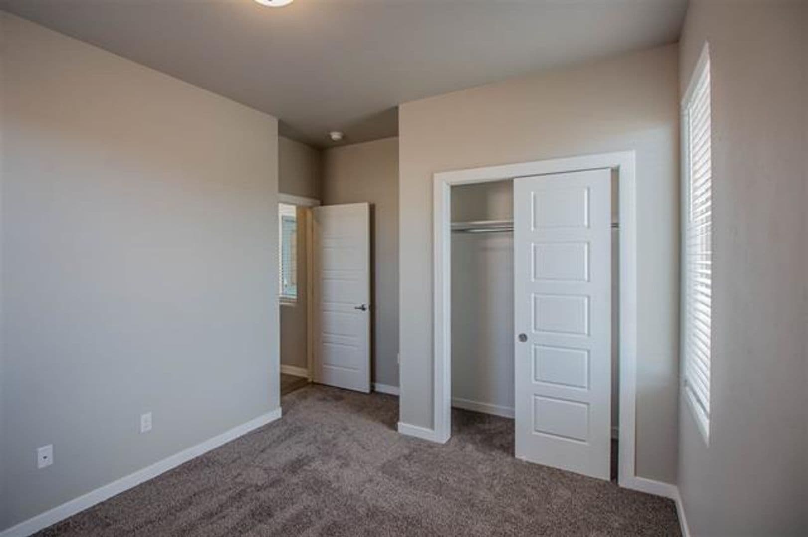Alamogordo House: 3604 Red Arroyo Dr