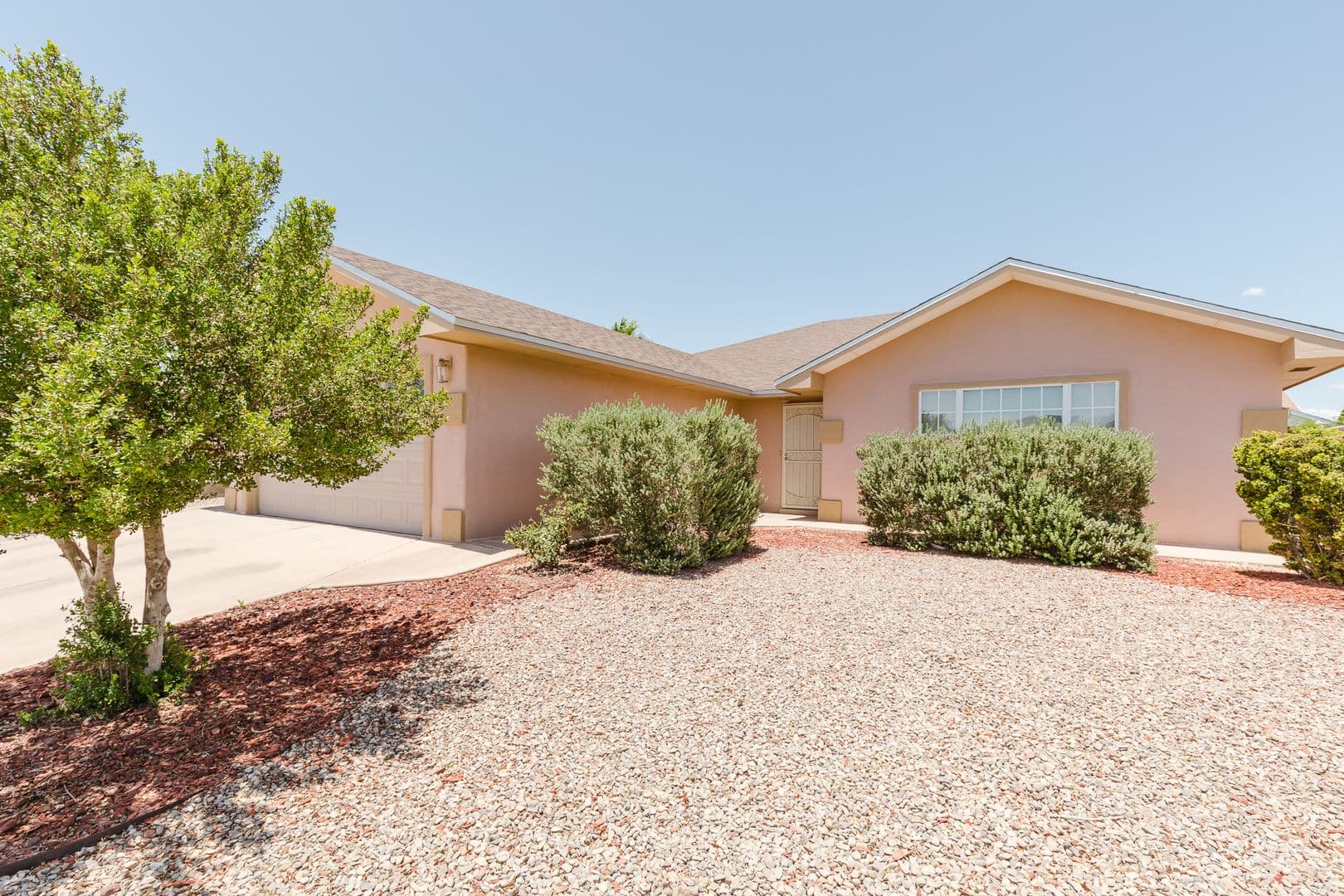 Alamogordo House: 413 Chaco