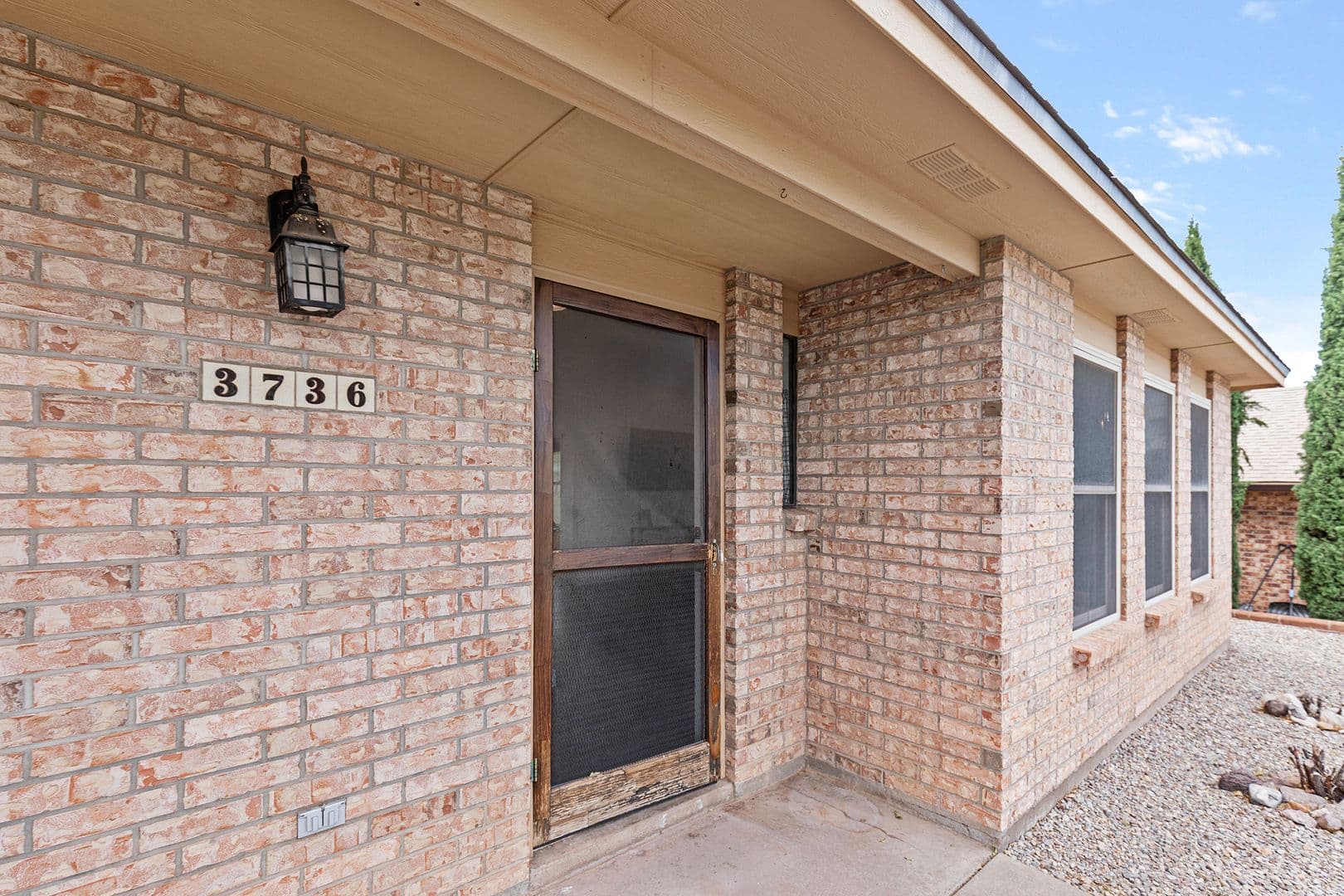Alamogordo House: 3736 Mosswood