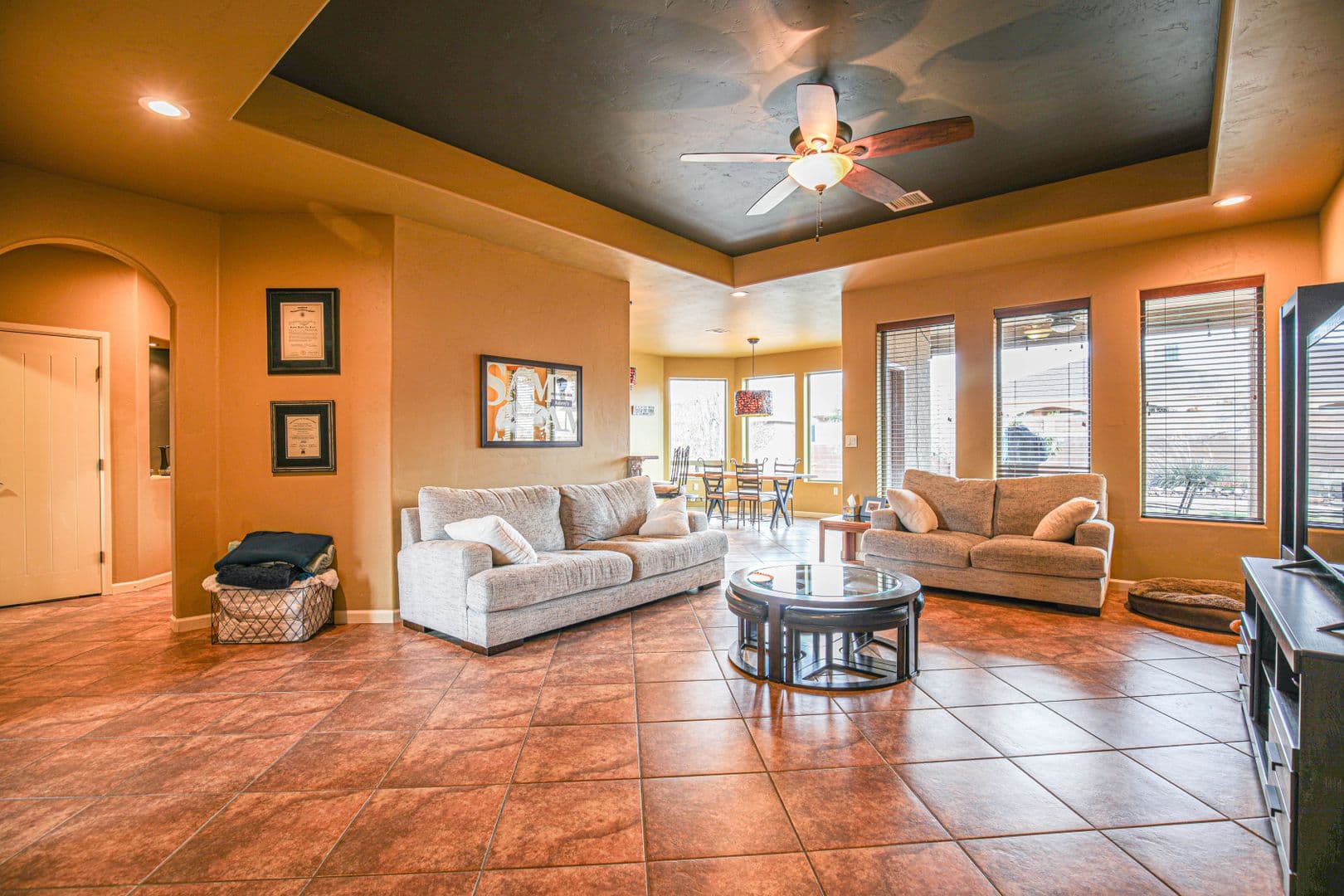 Alamogordo House: 557 Tierra Bella Dr
