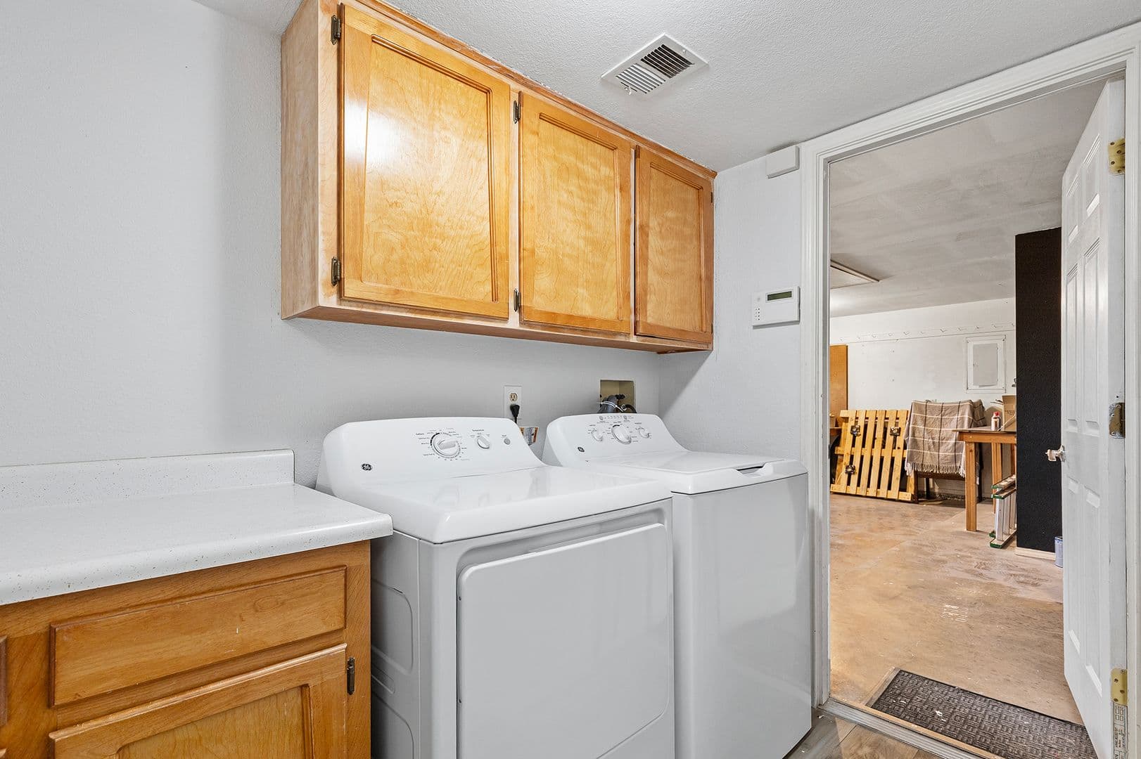 Alamogordo House: 3736 Mosswood