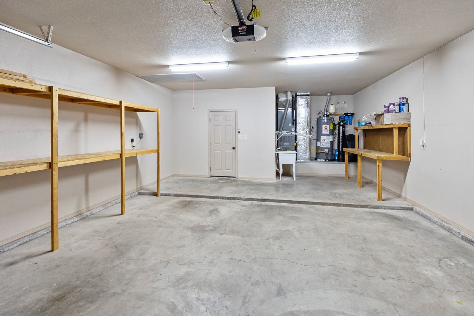 Alamogordo House: 944 Arroyo Seco