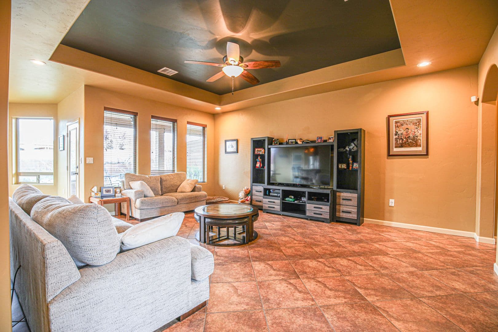 Alamogordo House: 557 Tierra Bella Dr