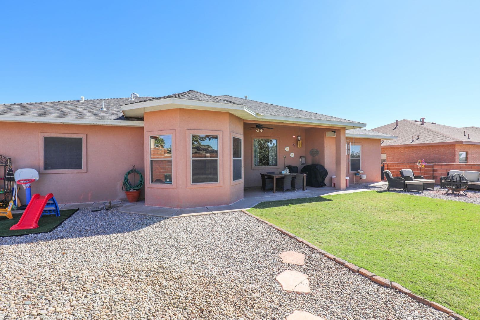 Alamogordo House: 3813 Driftwood