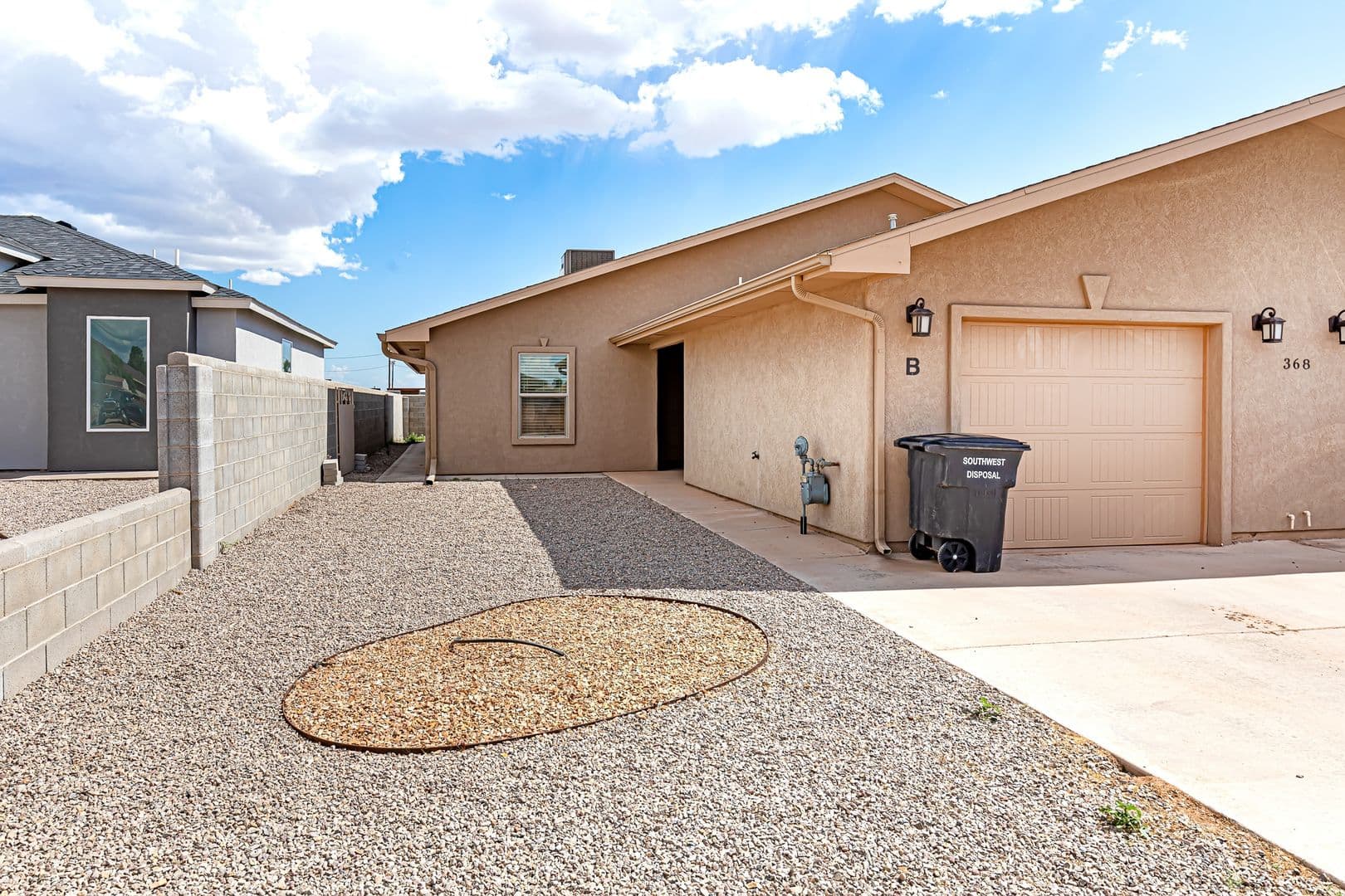 Alamogordo House: 368 Bandolier #B
