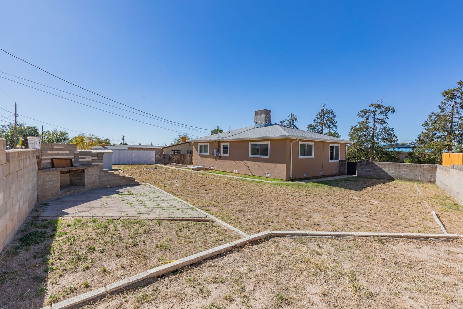 Alamogordo House: 2306 Willow