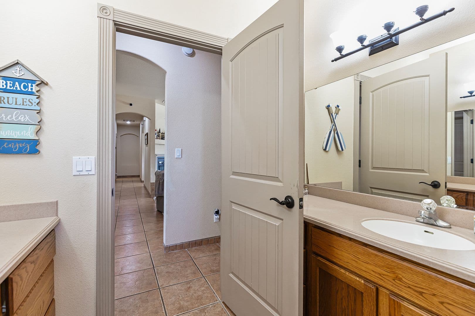 Alamogordo House: 3800 Wood Loop