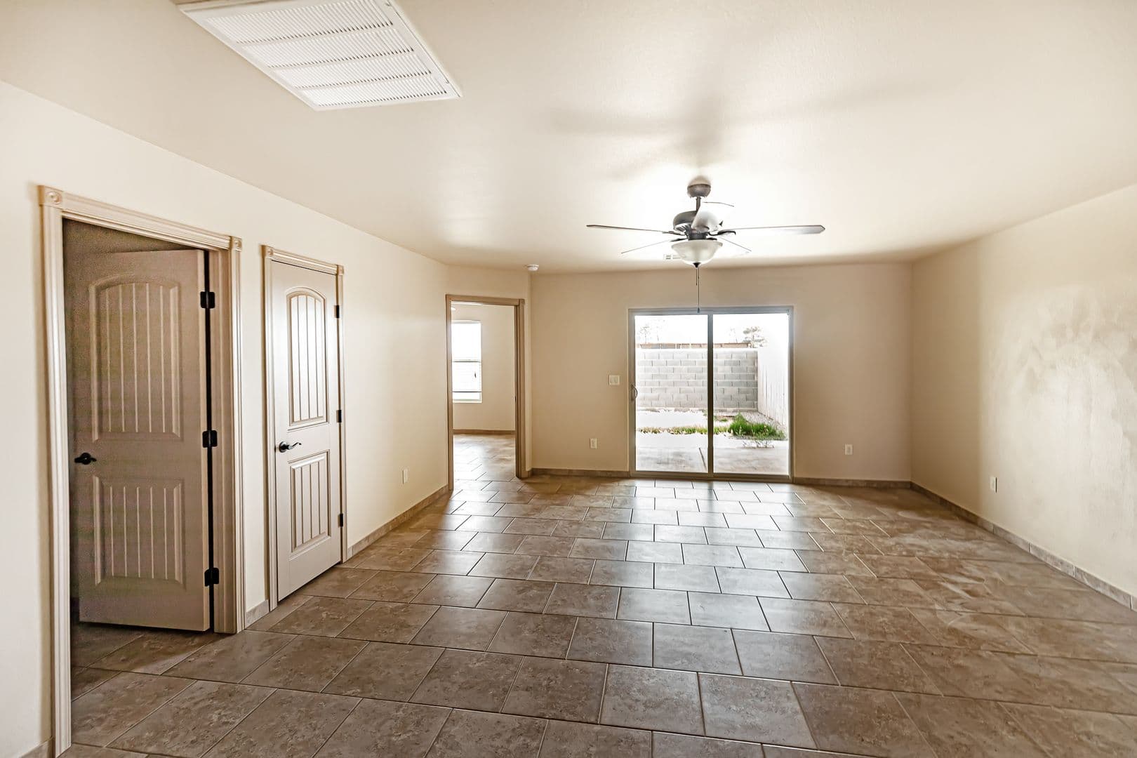 Alamogordo House: 368 Bandolier #B