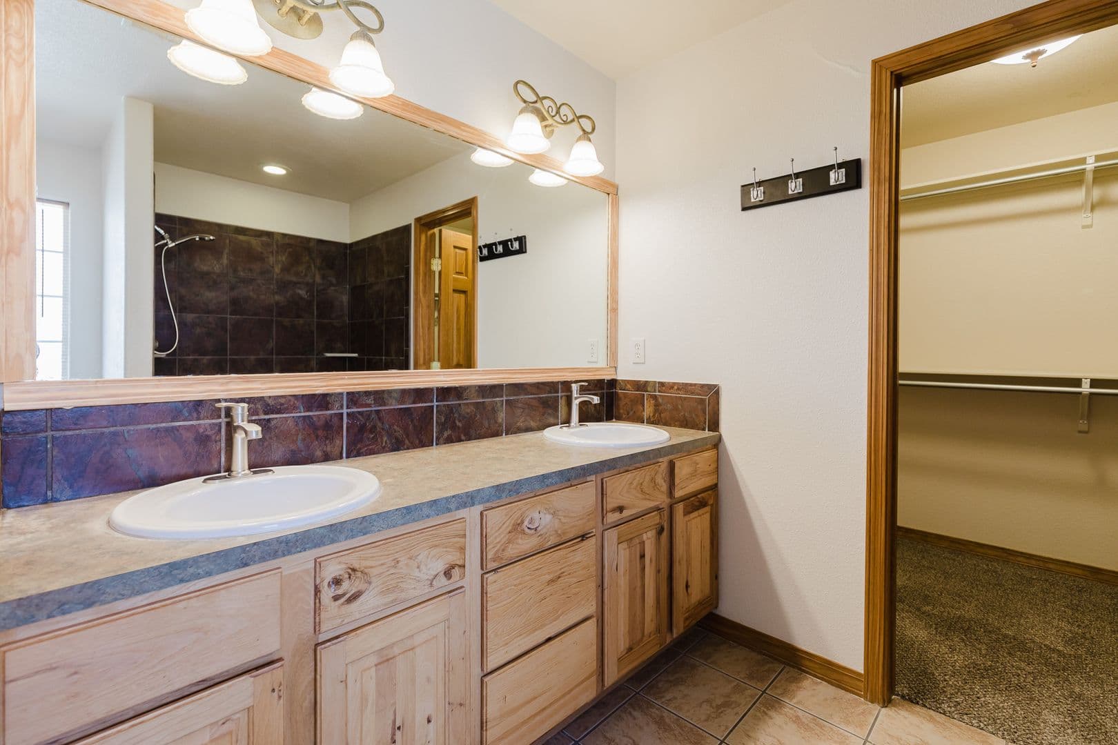 Alamogordo House: 413 Chaco
