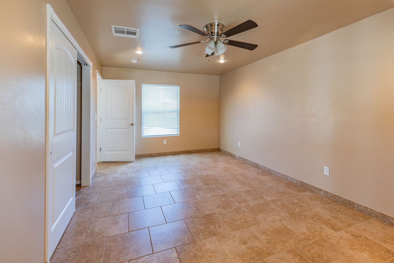 Alamogordo House: 2306 Willow