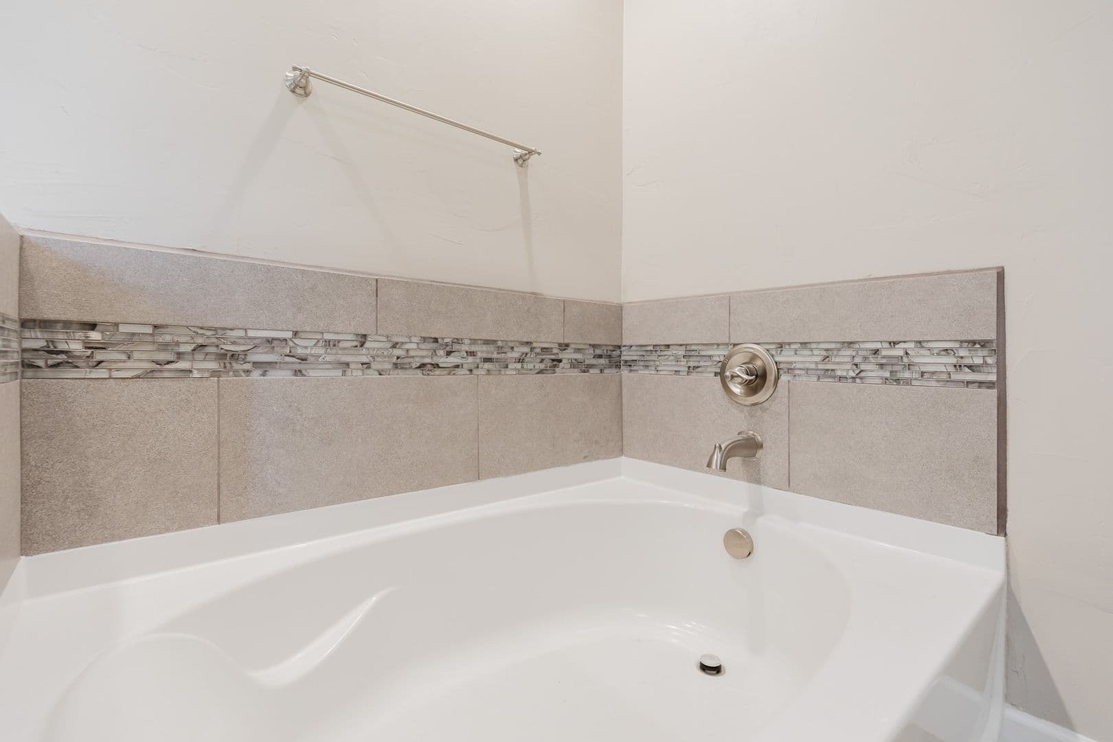 Alamogordo House: 831 Copper Ridge