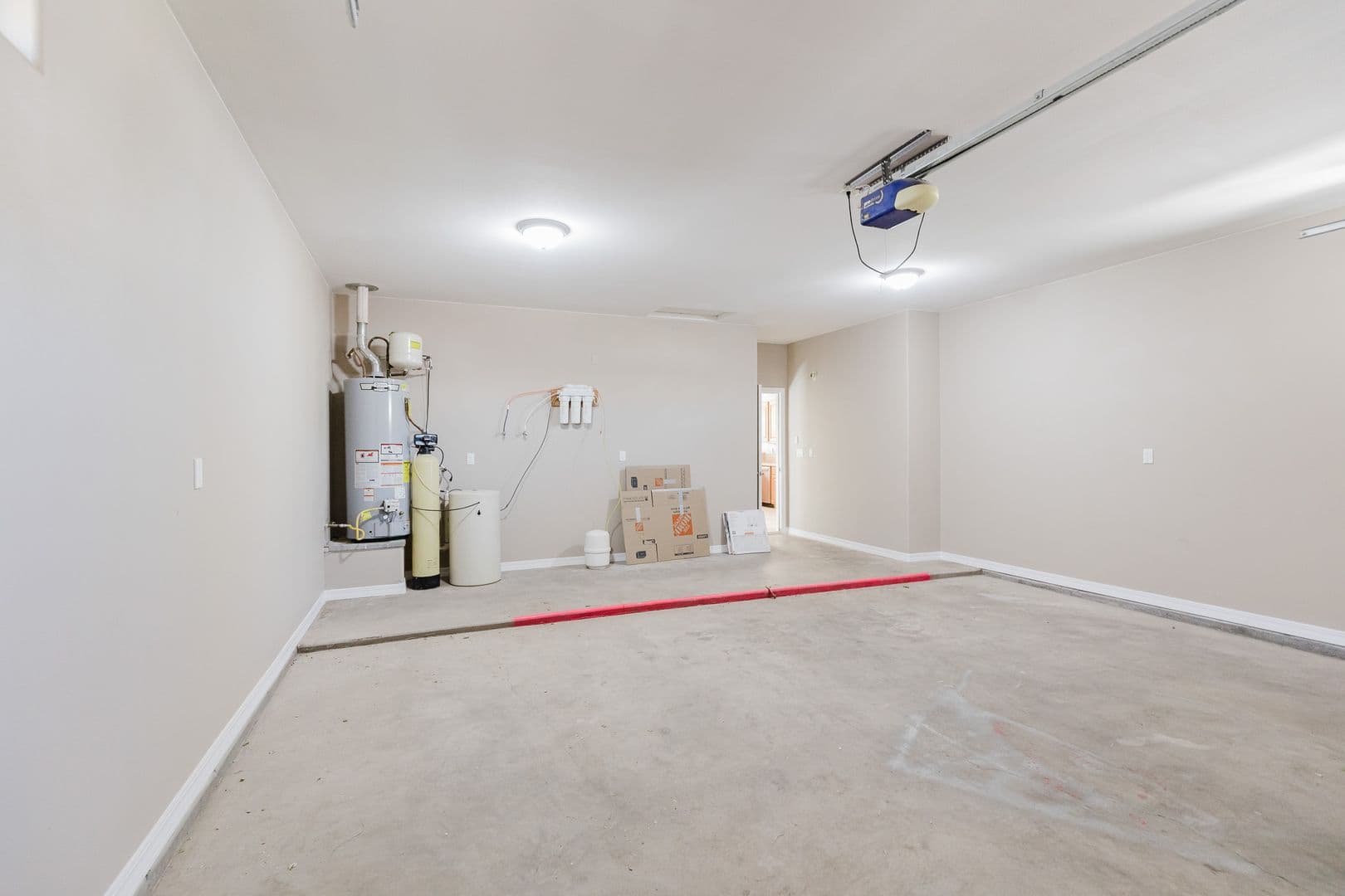 Alamogordo House: 4060 Wood Lp