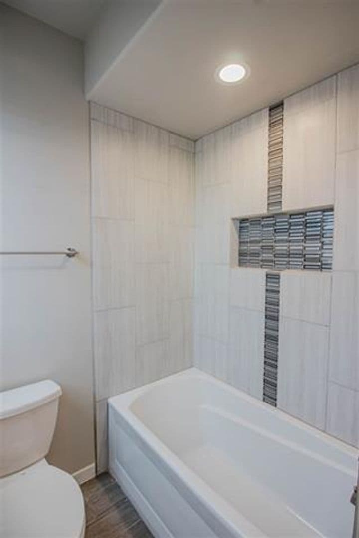 Alamogordo House: 3604 Red Arroyo Dr