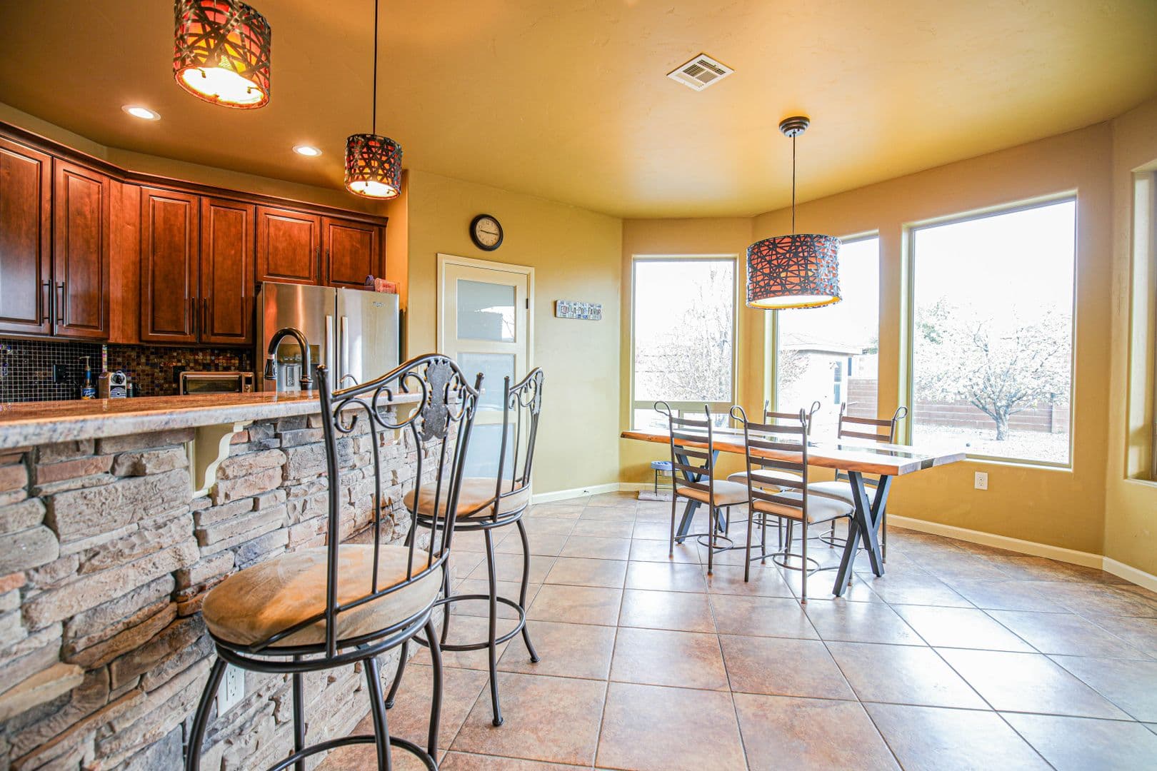 Alamogordo House: 557 Tierra Bella Dr