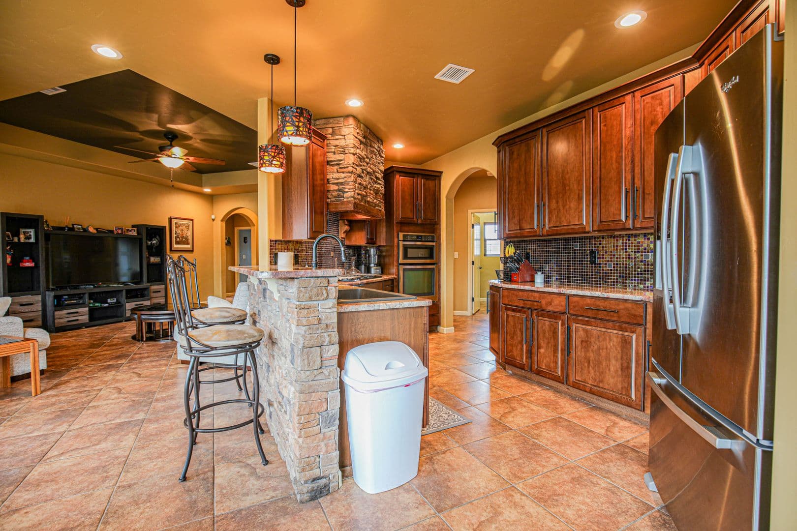 Alamogordo House: 557 Tierra Bella Dr