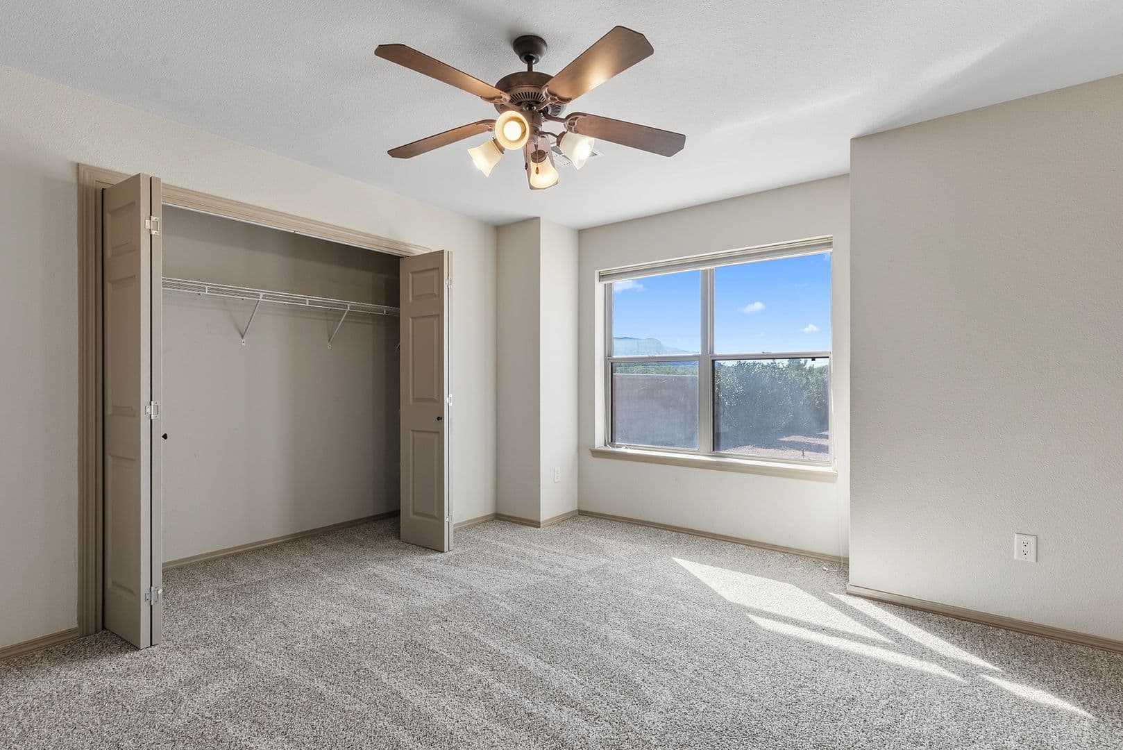 Alamogordo House: 477 Camino Real