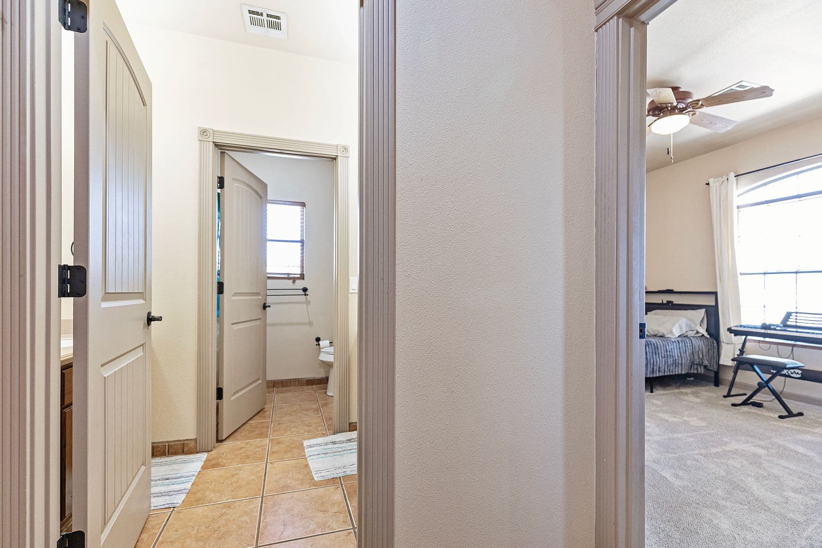 Alamogordo House: 3800 Wood Loop