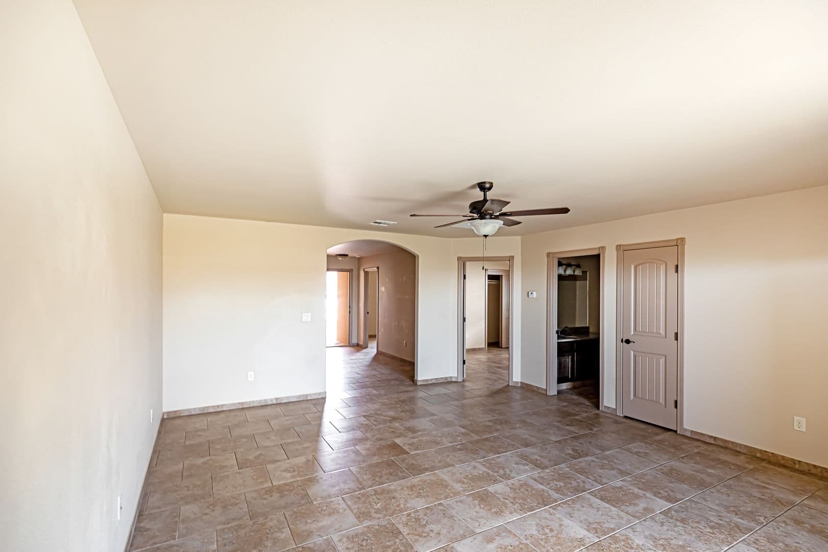 Alamogordo House: 368 Bandolier #B