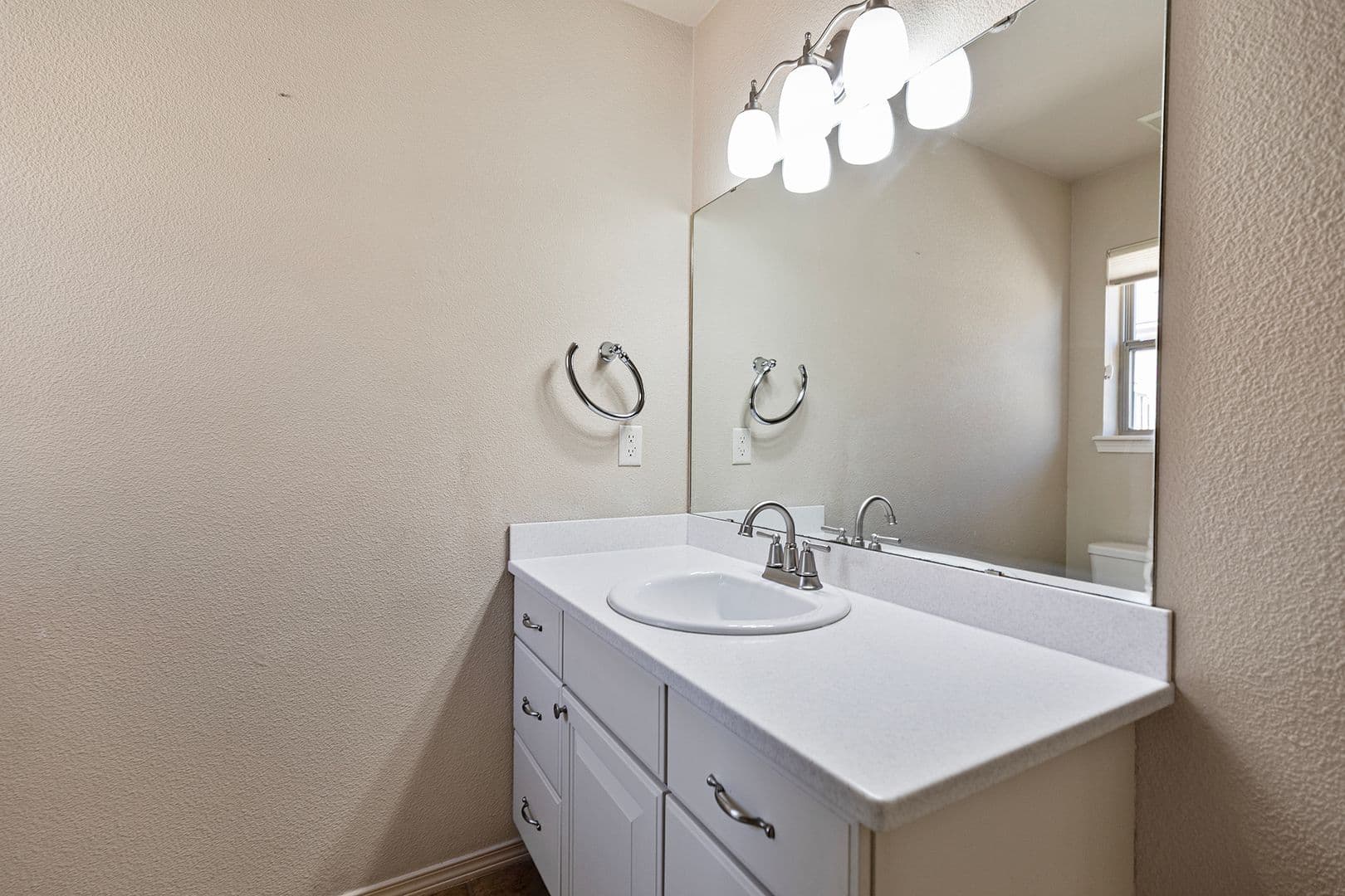Alamogordo House: 441 Camino Real