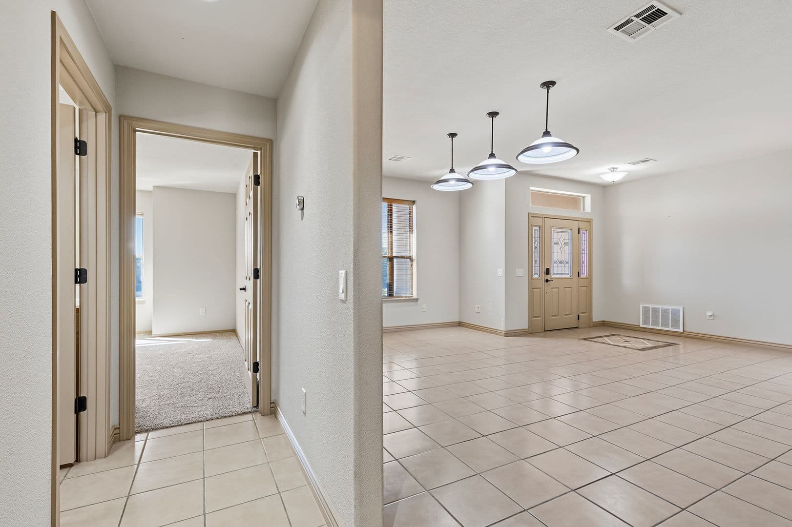 Alamogordo House: 477 Camino Real