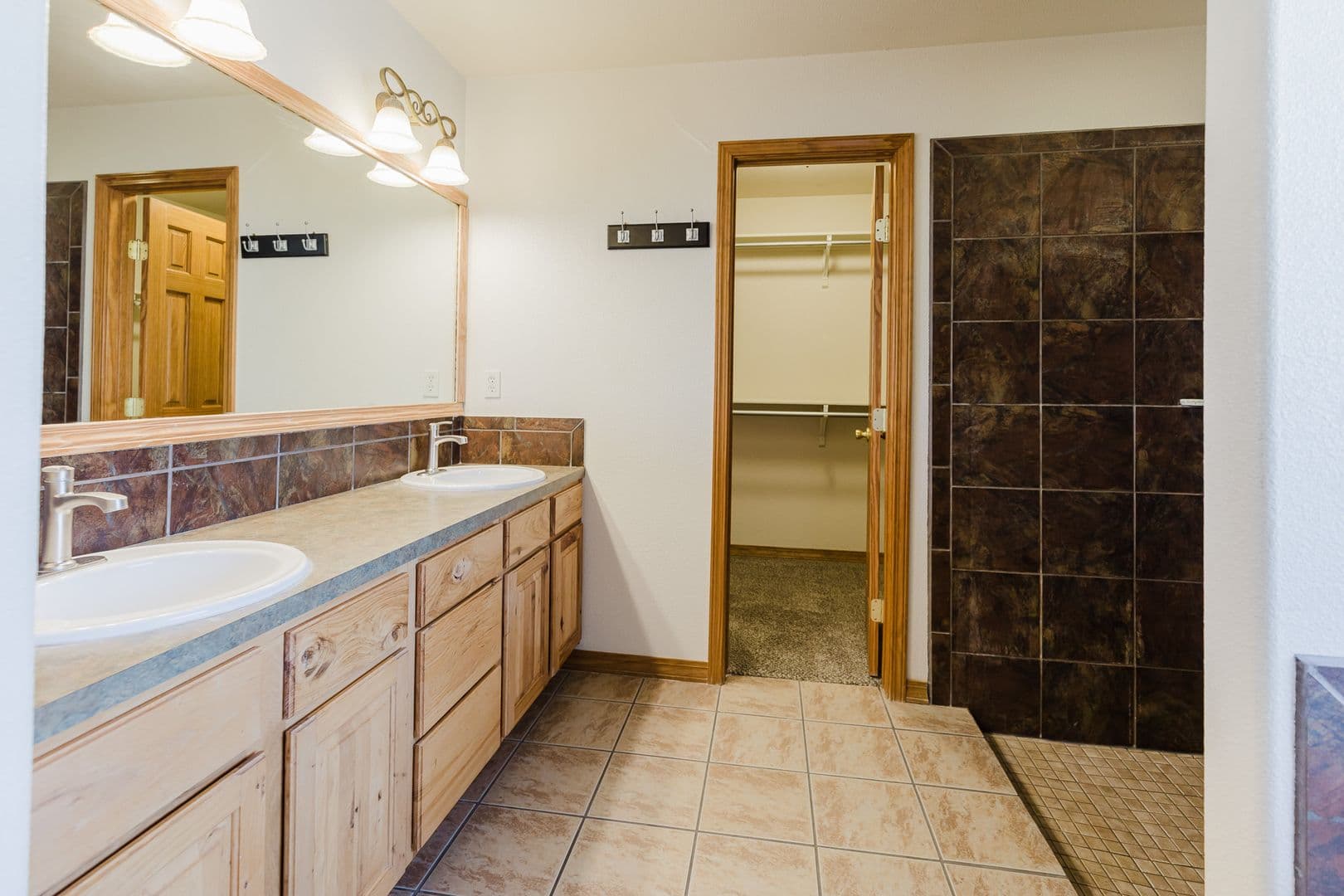 Alamogordo House: 413 Chaco