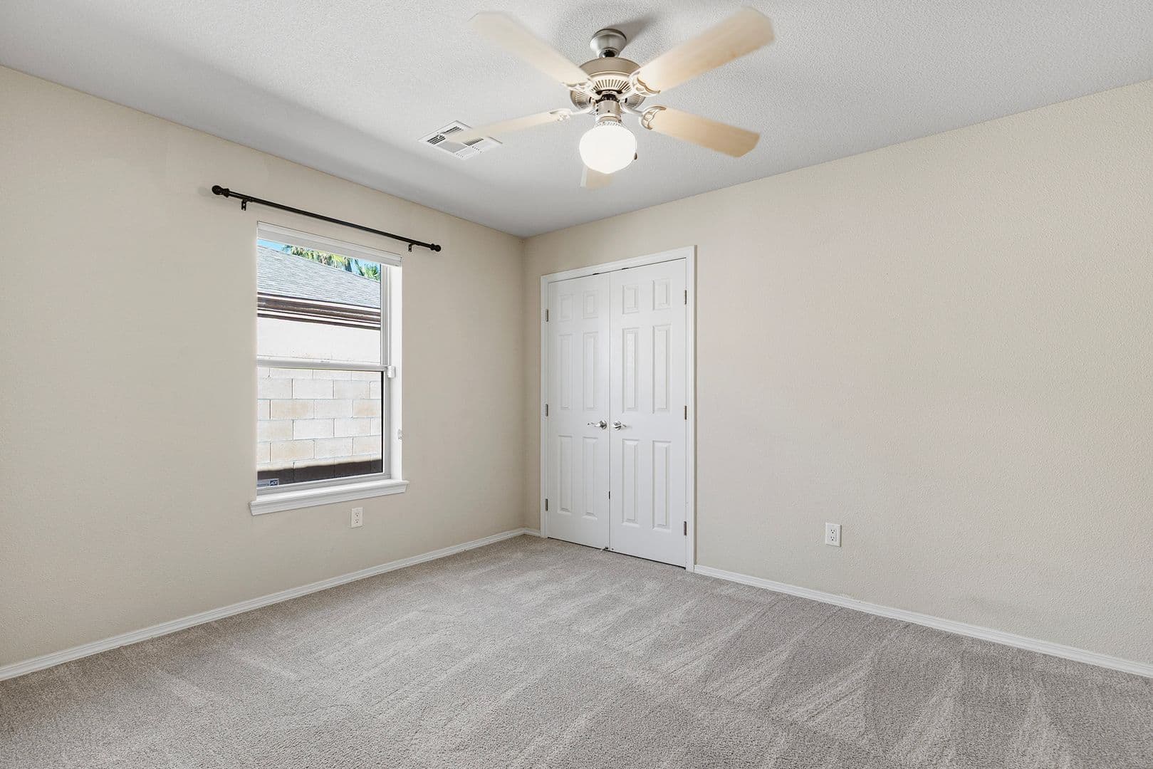 Alamogordo House: 441 Camino Real