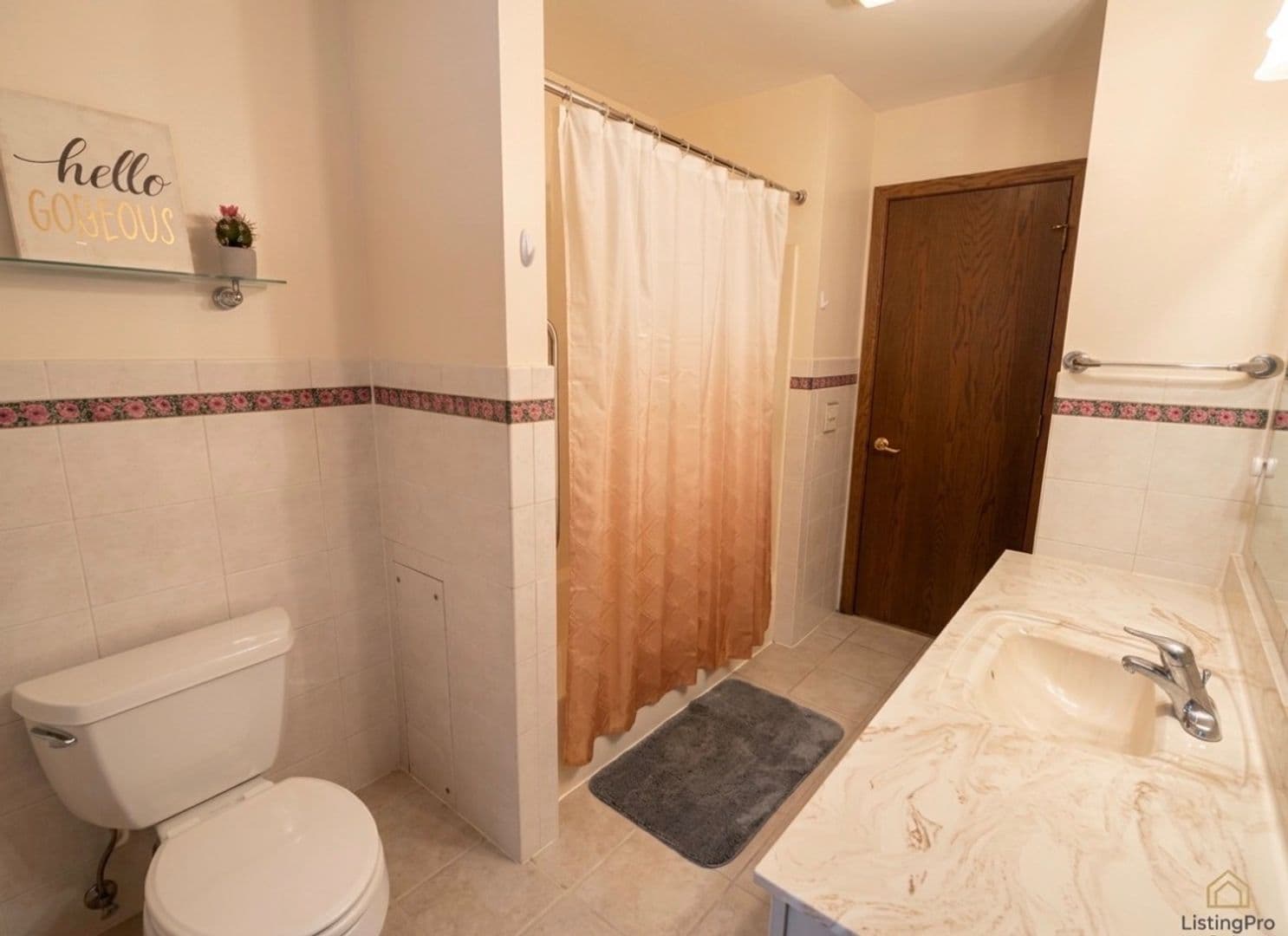 Mankato House: 106 Merlin Circle