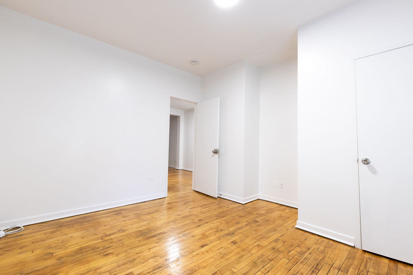Minneapolis Apartment: 1406 15th Ave N