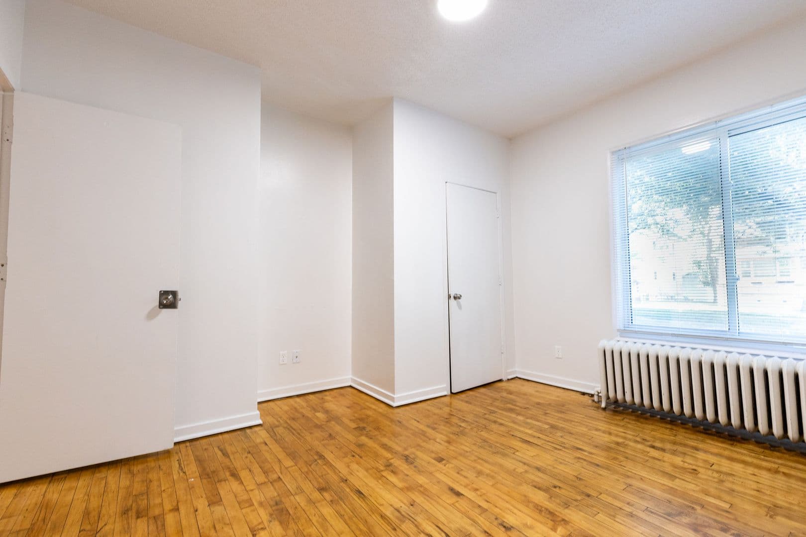 Minneapolis Apartment: 1406 15th Ave N