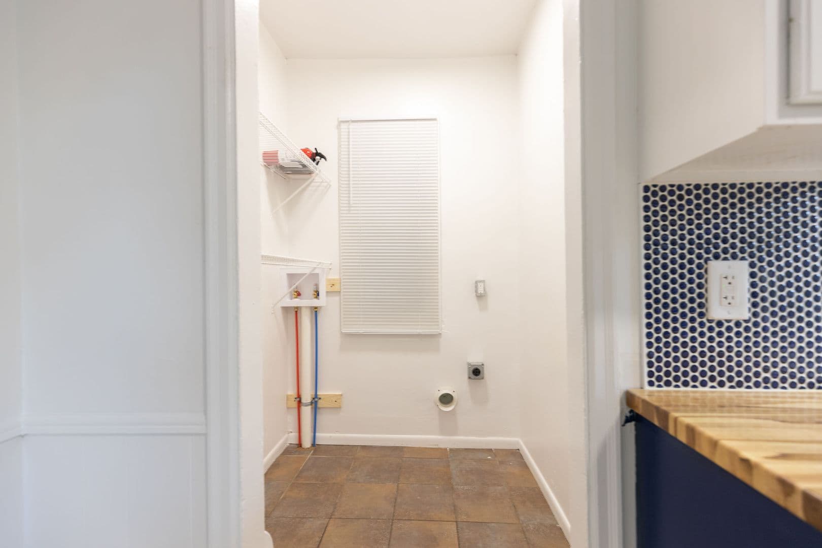 Minneapolis Apartment: 1406 15th Ave N