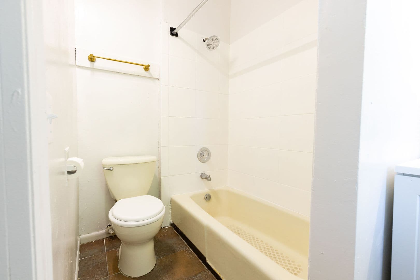 Minneapolis Apartment: 1406 15th Ave N
