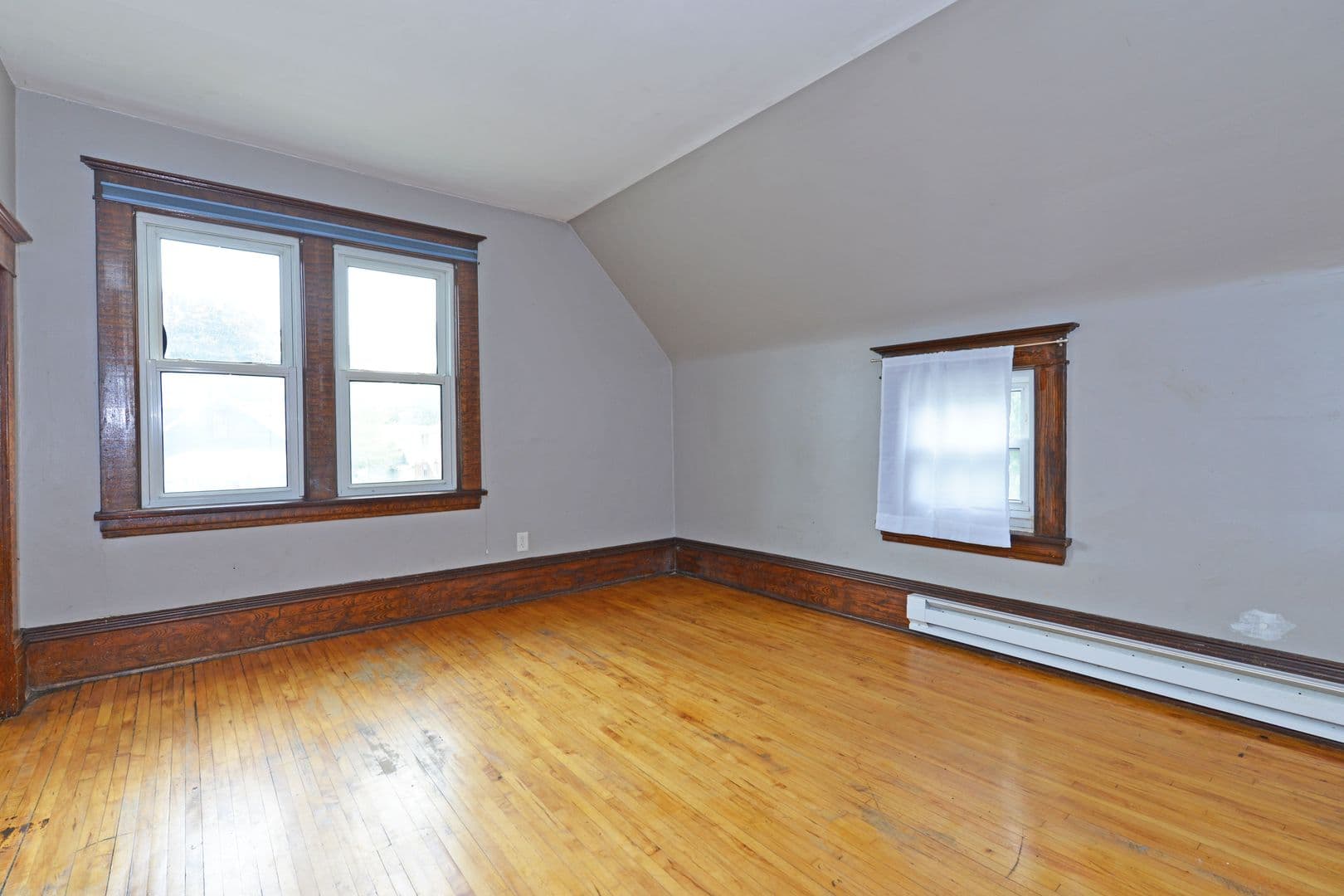 Minneapolis Apartment: 2630 Grand ST NE