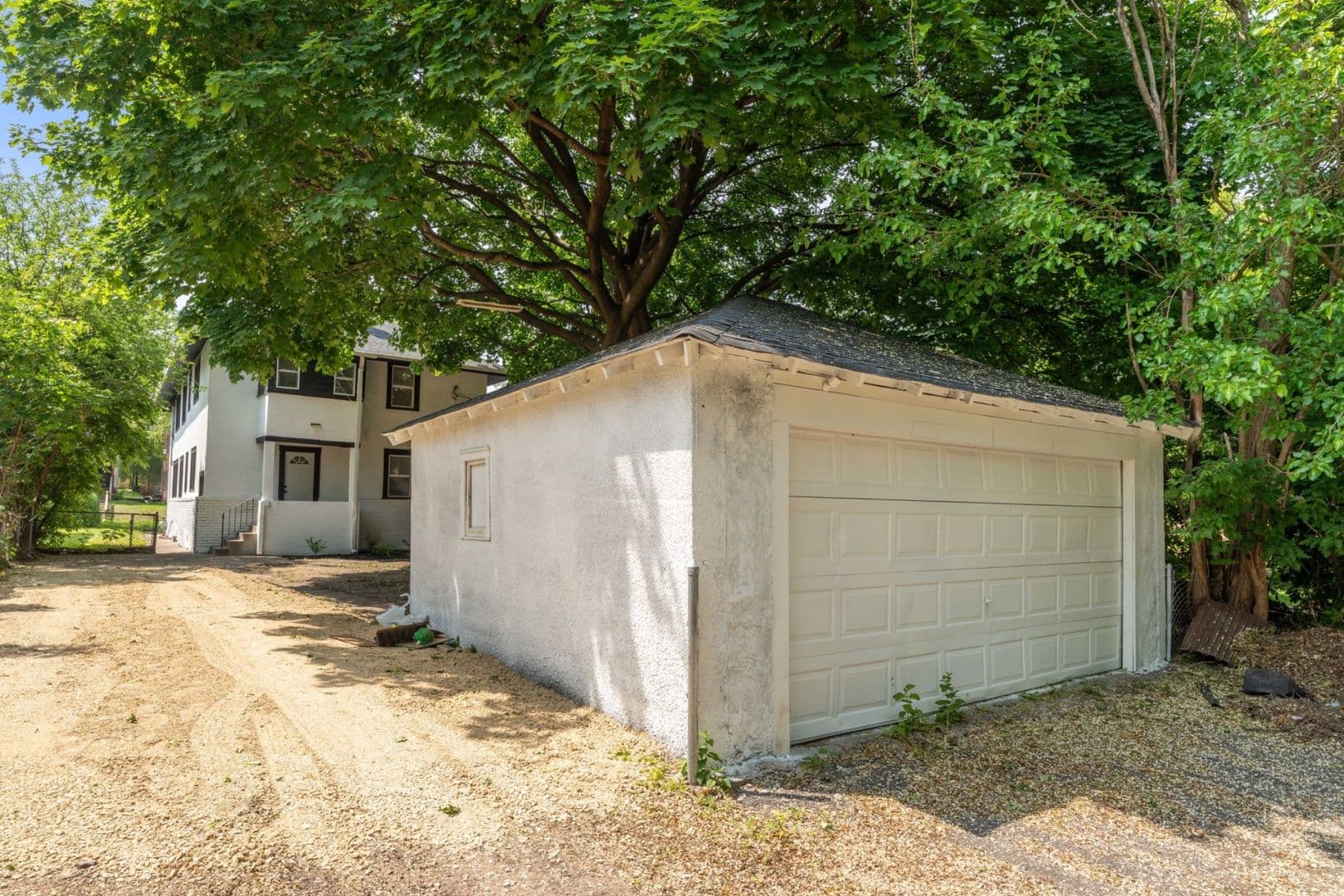 St Paul Apartment: 987 Dayton Ave