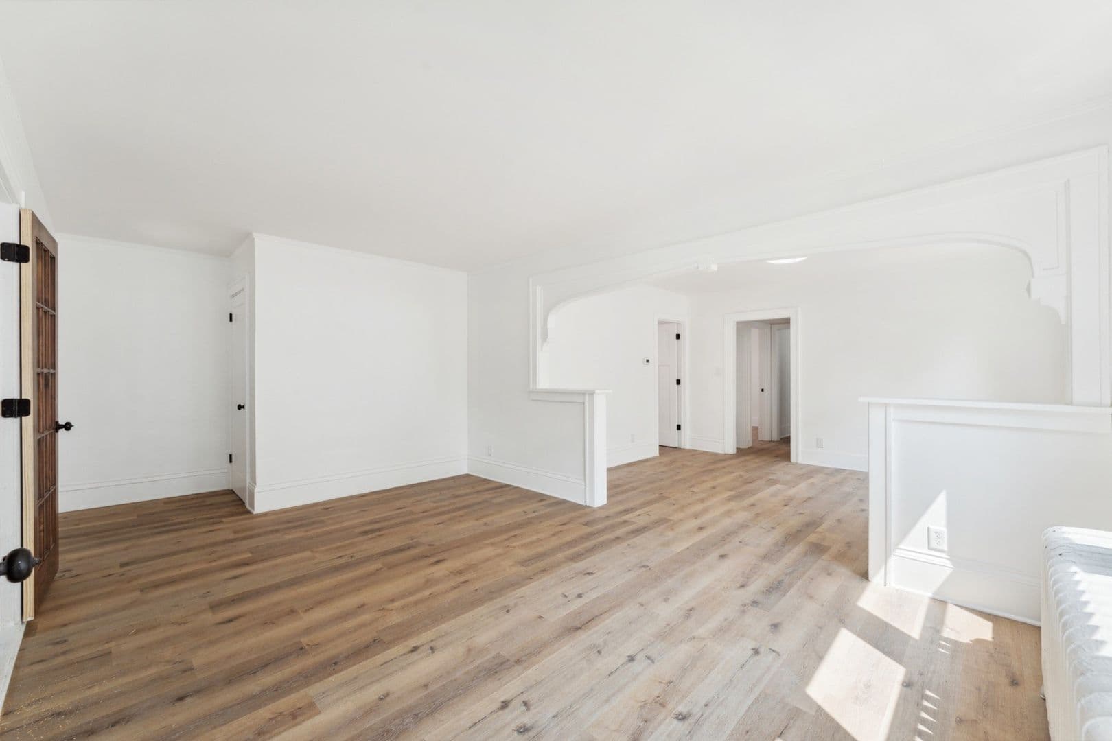 St Paul Apartment: 987 Dayton Ave