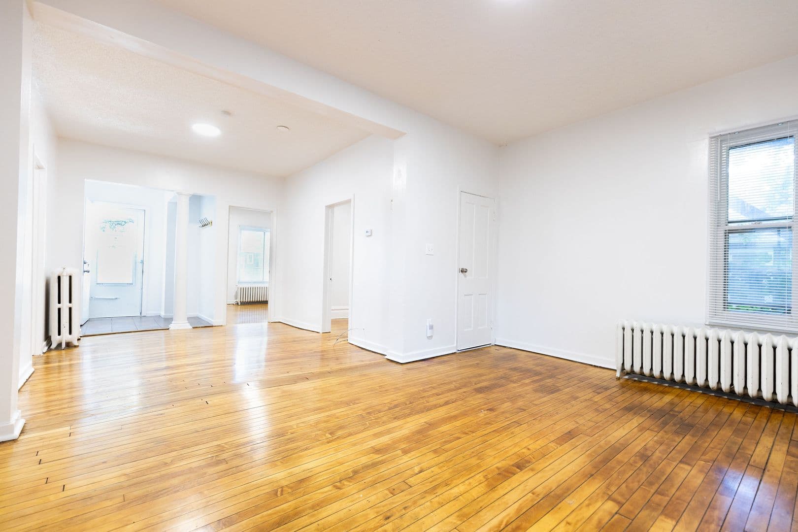 Minneapolis Apartment: 1406 15th Ave N