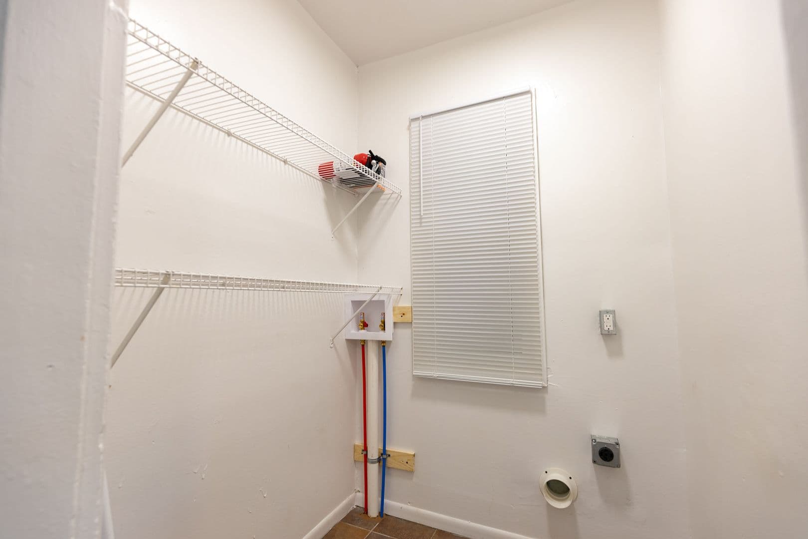 Minneapolis Apartment: 1406 15th Ave N