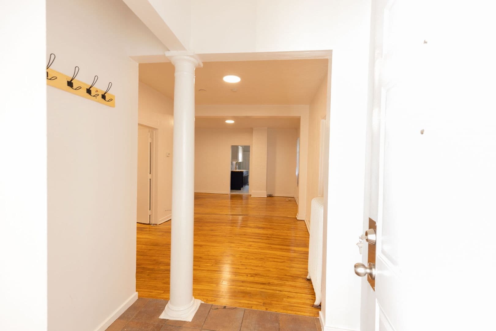 Minneapolis Apartment: 1406 15th Ave N