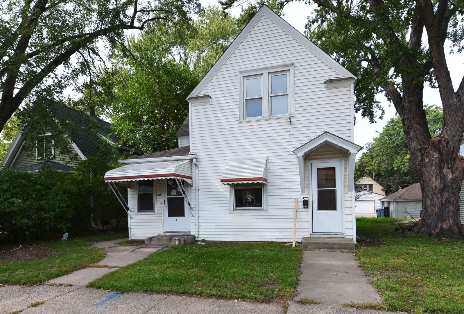 Minneapolis Apartment: 2630 Grand ST NE